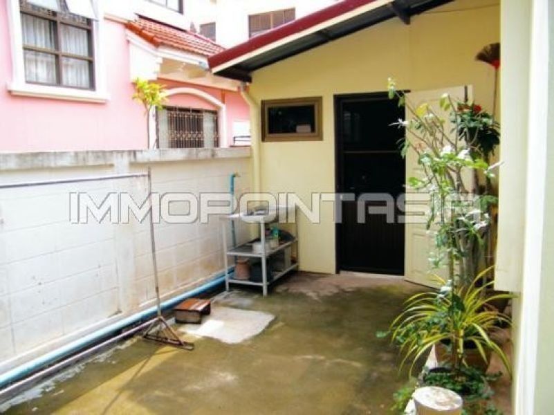 <? echo $keyword ; ?>