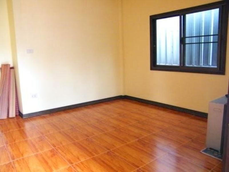 <? echo $keyword ; ?>