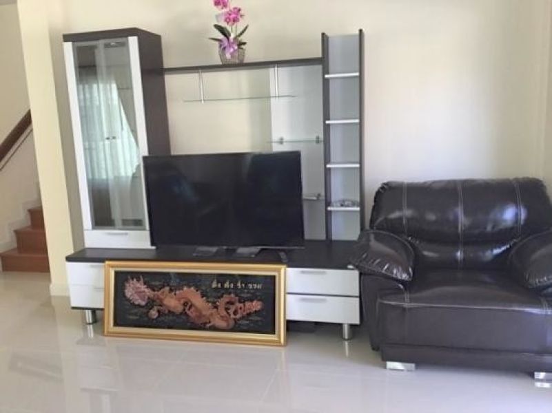 <? echo $keyword ; ?>