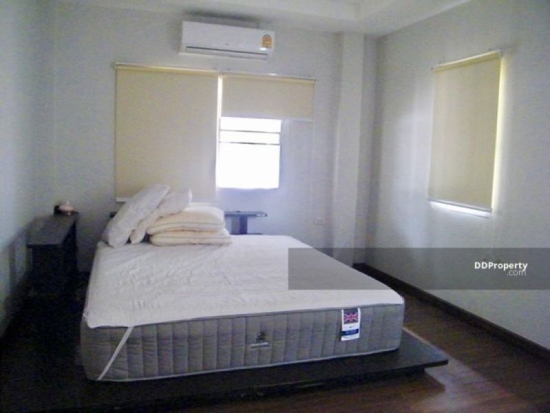 <? echo $keyword ; ?>