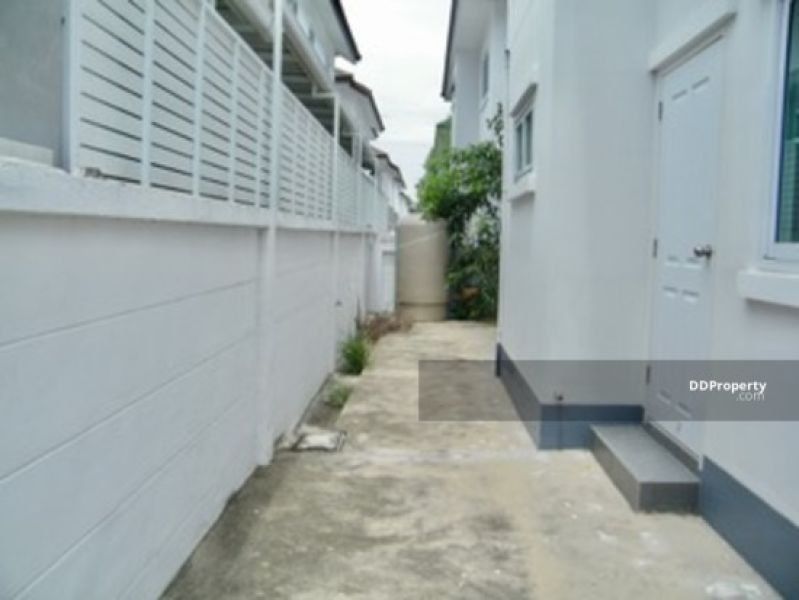 <? echo $keyword ; ?>