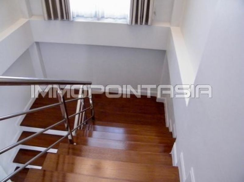 <? echo $keyword ; ?>