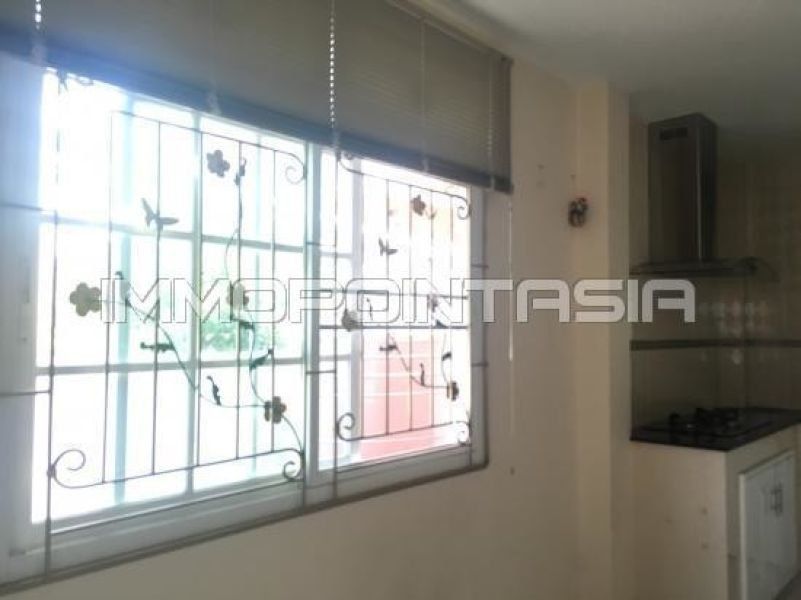 <? echo $keyword ; ?>