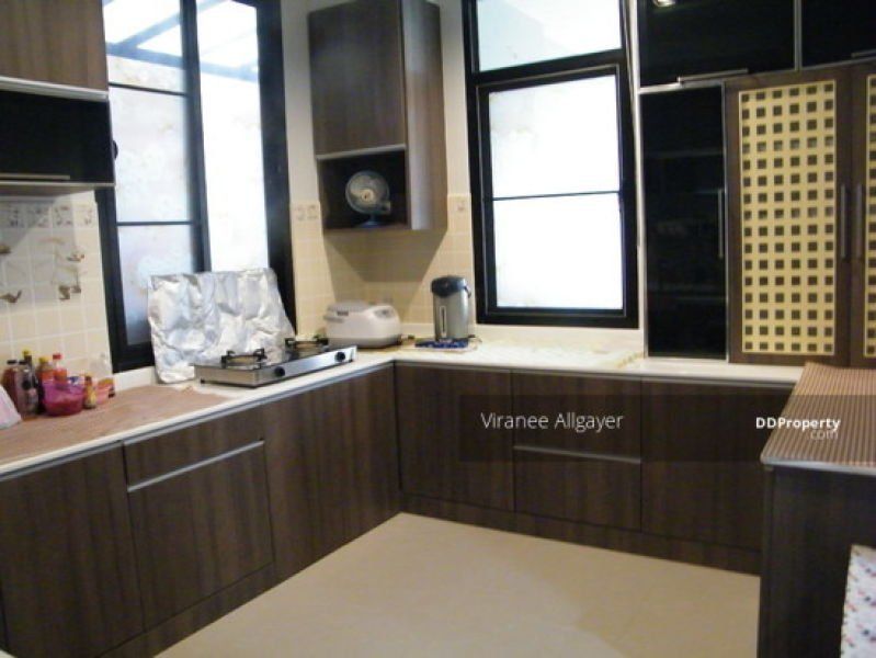 <? echo $keyword ; ?>