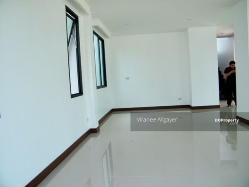 <? echo $keyword ; ?>