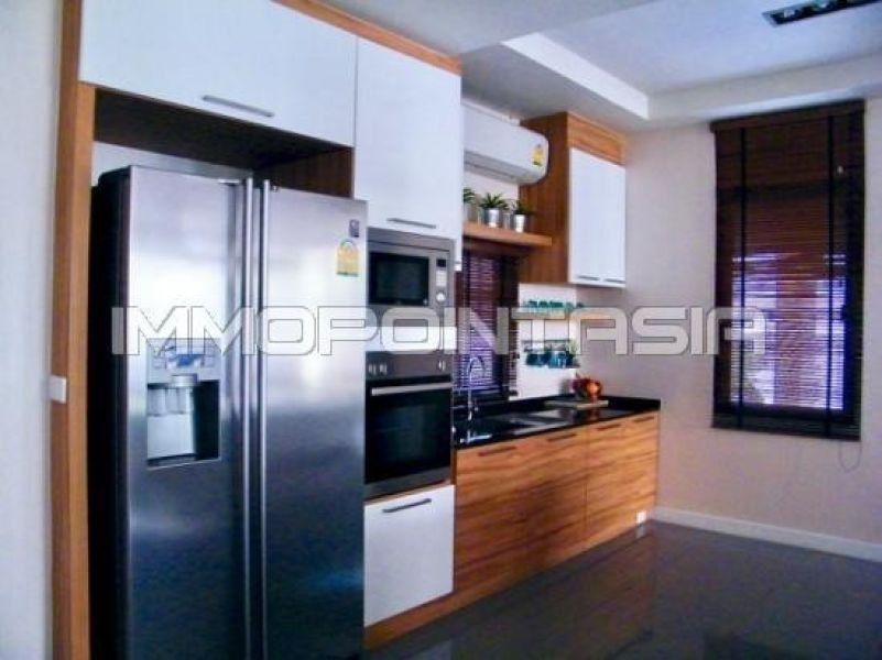 <? echo $keyword ; ?>