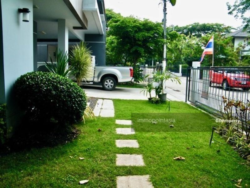 <? echo $keyword ; ?>