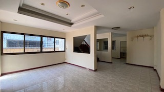 <? echo $keyword ; ?>