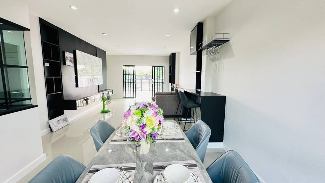 <? echo $keyword ; ?>